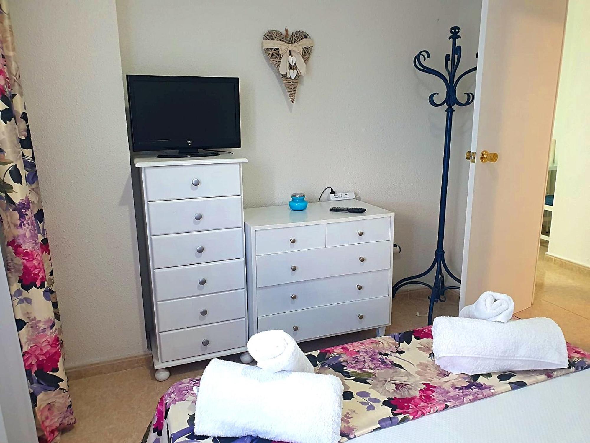 Appartement Three Bedrooms In Near And Strip *