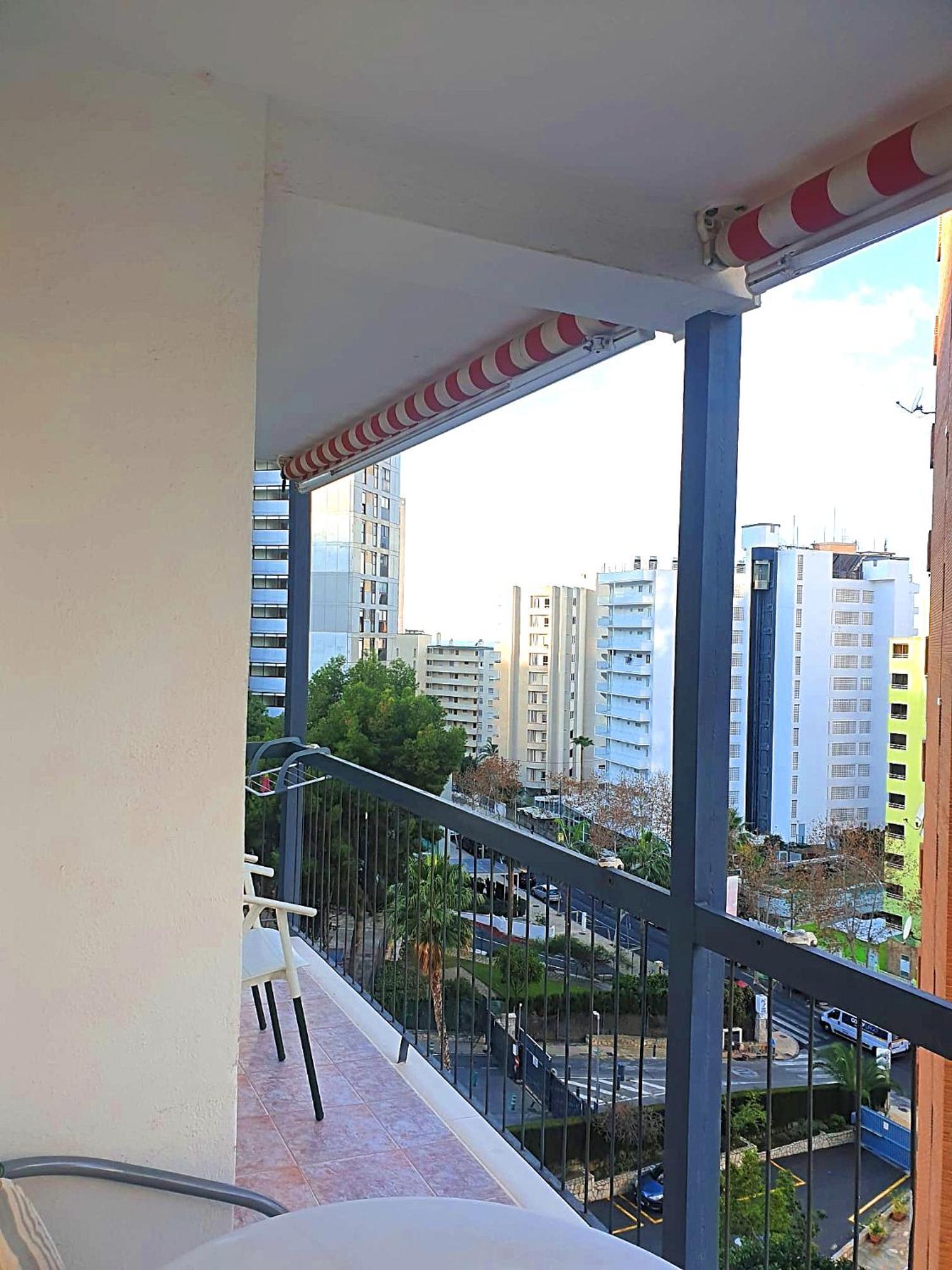 Three Bedrooms In Near And Strip Appartement